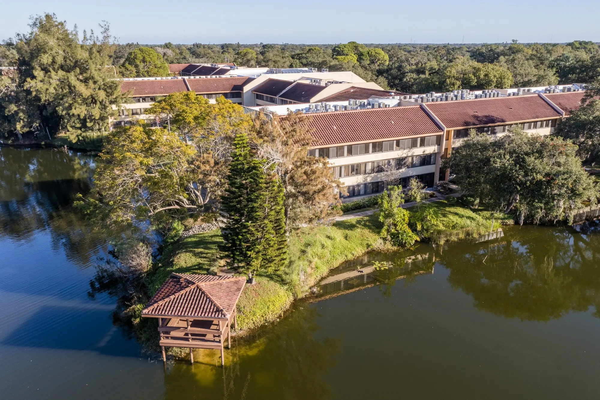 Exterior of American House Sarasota, a retirement community in Sarasota, Florida